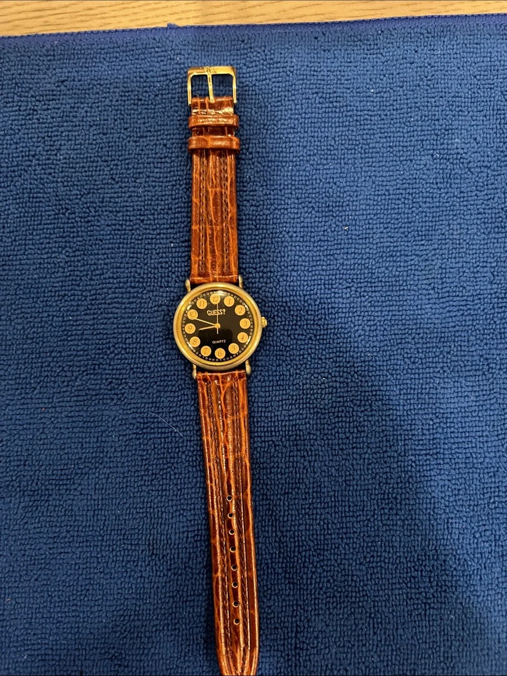 Vintage Guess Gold-Tone Case Watch with Black Dial and Brown Leather Strap